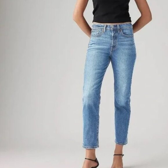 Levi's Denim - Levi's Wedgie Straight Jeans - NWOT - Size 32 x 30